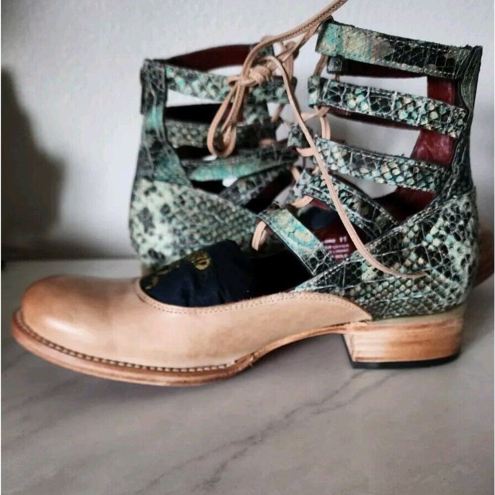 Freebird by Steven Green and Tan Lace Up Boots - Picture 6 of 12